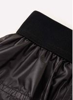 Saia_Short_Corta_Vento_Cargo