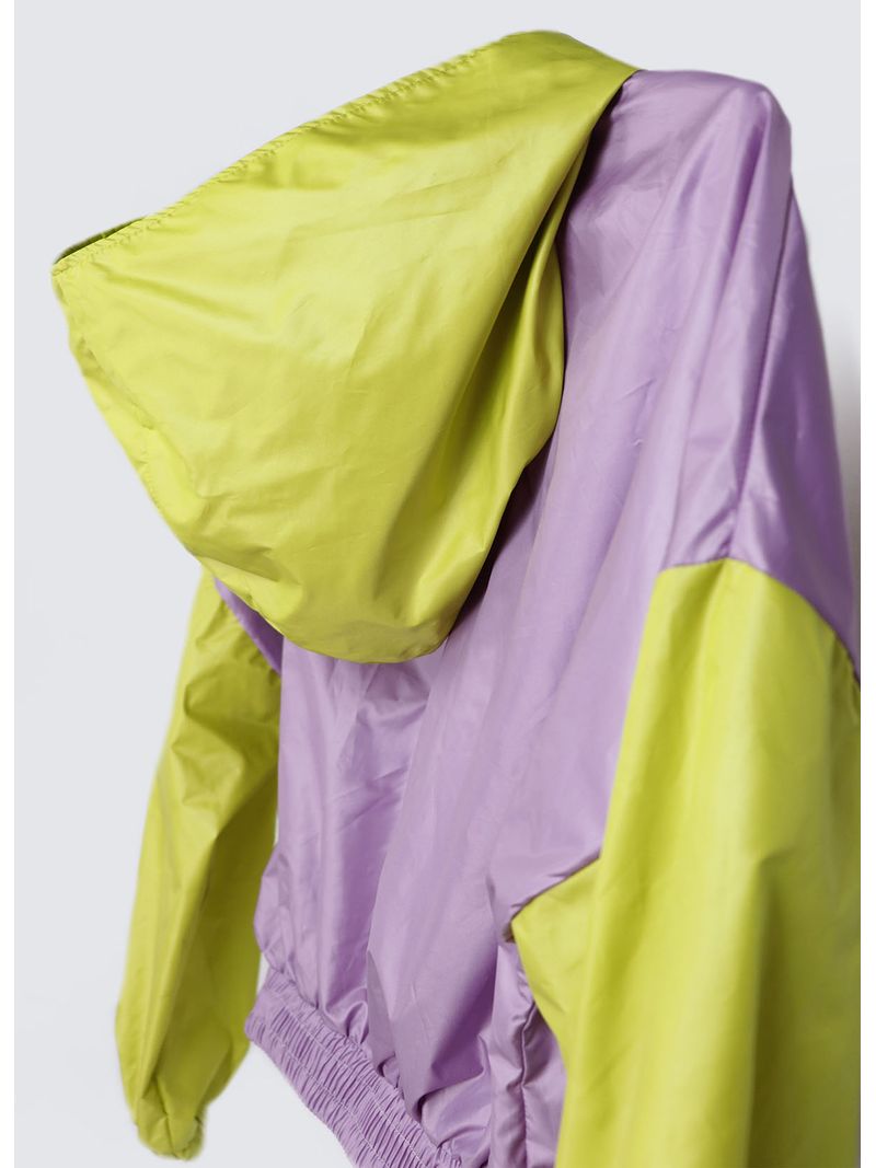 24366-126-3-Blusa-Corta-Vento-Bolso-e-Capuz