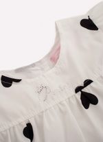 28435-01124-6-Conjunto-Blusa-Algodao-Coracoes-Bermuda-Light-Coracoes