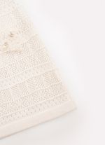 28253-002-5-Saia-Short-Tricot-Rendada-Guipir-Bordado-Couture