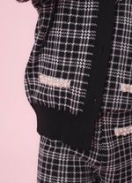 28814-001-4-Casaco-Tricot-Xadrez-Bolsos.jpg
