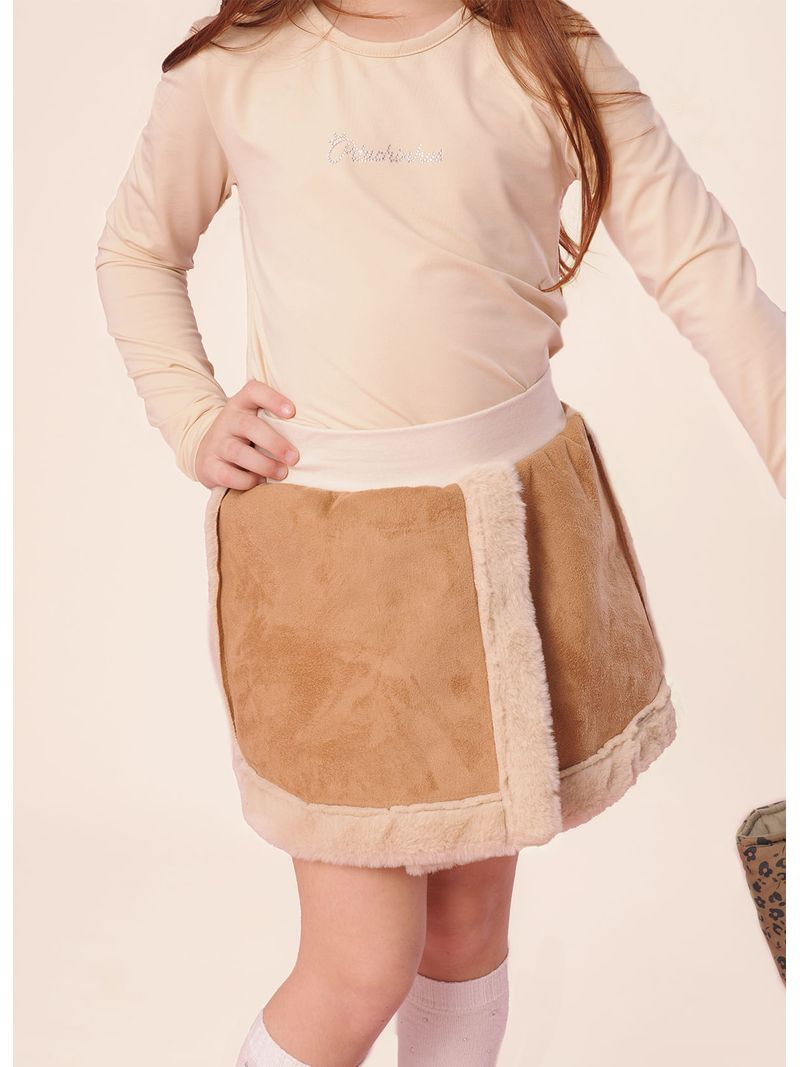 29038-889-2-Saia-Short-Com-Pele-Suede.jpg